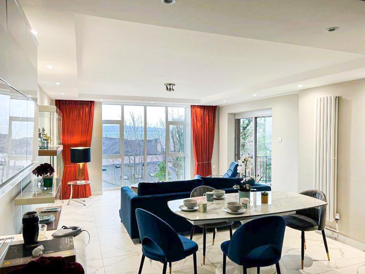Modern Luxurious Apartment W/ Patio Balcony & View Jordanstown Exterior foto
