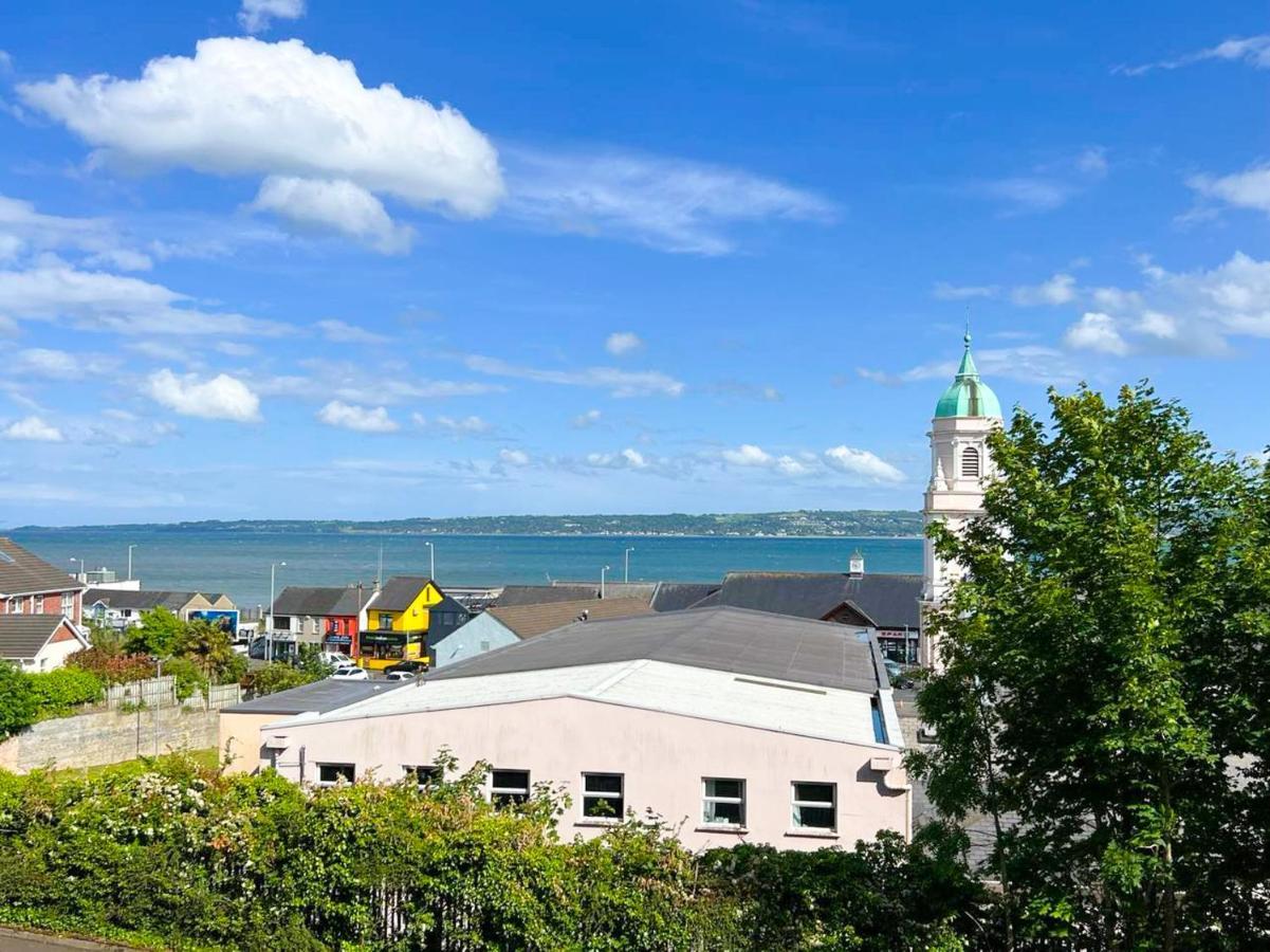 Modern Luxurious Apartment W/ Patio Balcony & View Jordanstown Exterior foto